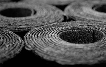 Fettes bitumen roof disadvantages